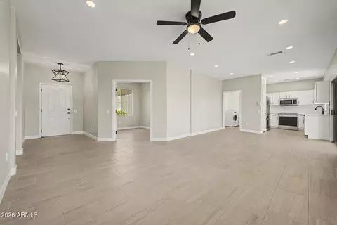 19241 N Emerald Cove Way, Surprise, AZ 85387