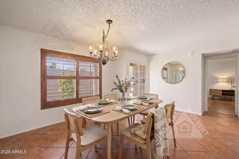 Dining - 912 E Villa Rita Dr, Phoenix, AZ 85022 photo 1 of 2