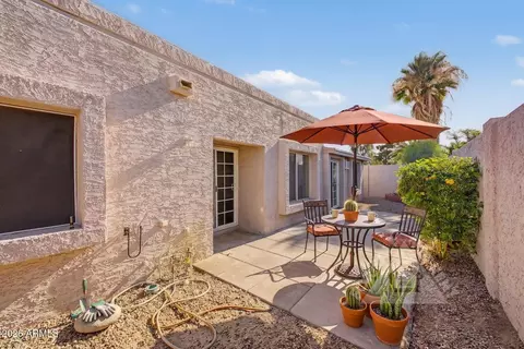 912 E Villa Rita Dr, Phoenix, AZ 85022
