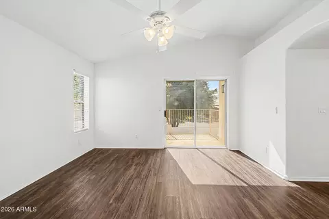 Living - 929 S Scallop Dr, Gilbert, AZ 85233 photo 8 of 8