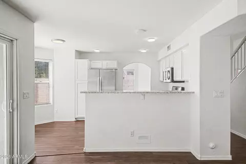 Other - 929 S Scallop Dr, Gilbert, AZ 85233 photo 3 of 9