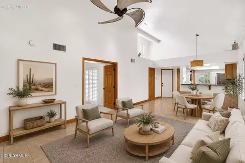 Living - 10 E Coral Gables Dr, Phoenix, AZ 85022 photo 2 of 5