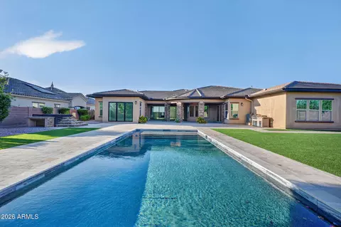 Exterior - 2285 E Mead Dr, Gilbert, AZ 85298 photo 3 of 23