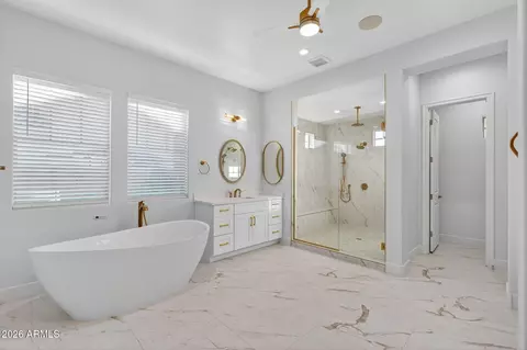 Bath - 2285 E Mead Dr, Gilbert, AZ 85298 photo 1 of 8