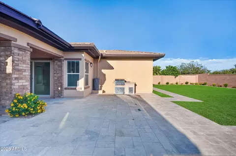 Exterior - 2285 E Mead Dr, Gilbert, AZ 85298 photo 9 of 23