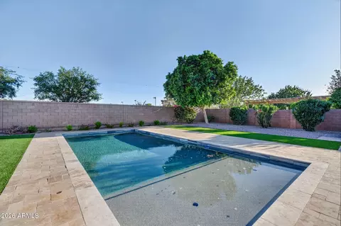 Exterior - 2285 E Mead Dr, Gilbert, AZ 85298 photo 11 of 23