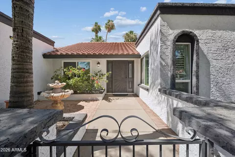 Exterior - 4568 E Paradise Ln, Phoenix, AZ 85032 photo 5 of 13