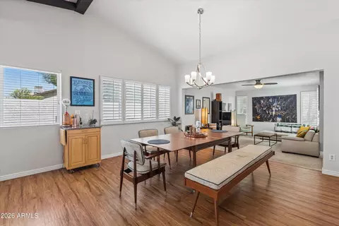 Dining - 4568 E Paradise Ln, Phoenix, AZ 85032 photo 2 of 3