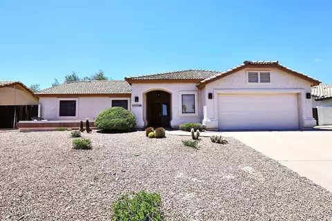 15036 N Maple Dr, Fountain Hills, AZ 85268