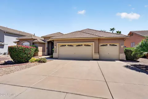 Exterior - 3941 E Cullumber St, Gilbert, AZ 85234 photo 5 of 25