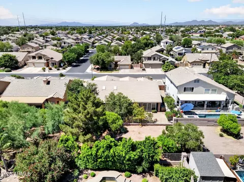 View/Area - 3941 E Cullumber St, Gilbert, AZ 85234 photo 8 of 9