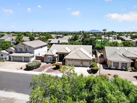 View/Area - 3941 E Cullumber St, Gilbert, AZ 85234 photo 4 of 9