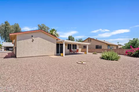 Exterior - 564 S 76th Pl, Mesa, AZ 85208 photo 5 of 9