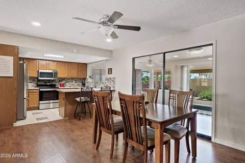 Dining - 564 S 76th Pl, Mesa, AZ 85208 photo 1 of 1