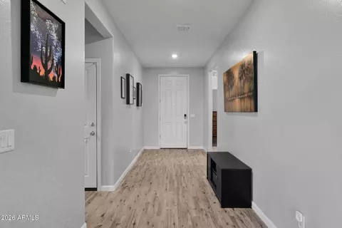 Entry Way - 1818 E Grove St, Phoenix, AZ 85040 photo 1 of 1