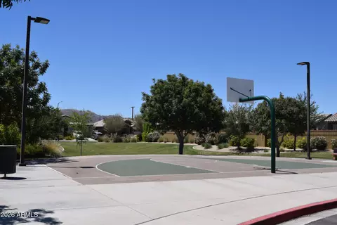 Exterior - 1818 E Grove St, Phoenix, AZ 85040 photo 6 of 6