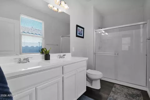 Bath - 1818 E Grove St, Phoenix, AZ 85040 photo 1 of 2