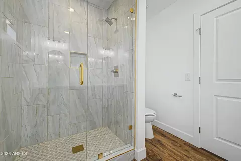 Bath - 1416 E Pierce St, Phoenix, AZ 85006 photo 2 of 4