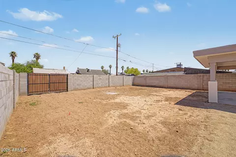 Exterior - 1416 E Pierce St, Phoenix, AZ 85006 photo 5 of 7