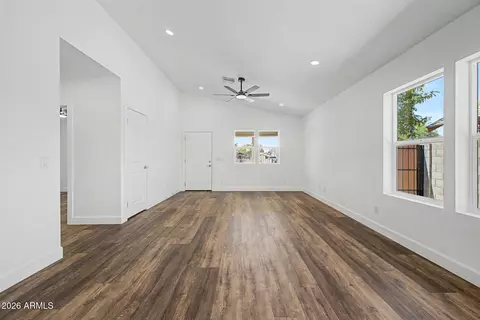 Living - 1416 E Pierce St, Phoenix, AZ 85006 photo 3 of 3
