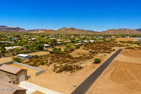0000 E Carriage Ln #4, Phoenix, AZ 85086 photo 2