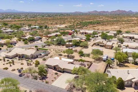 View/Area - 125 E Blue Eagle Ln, Phoenix, AZ 85086 photo 2 of 6