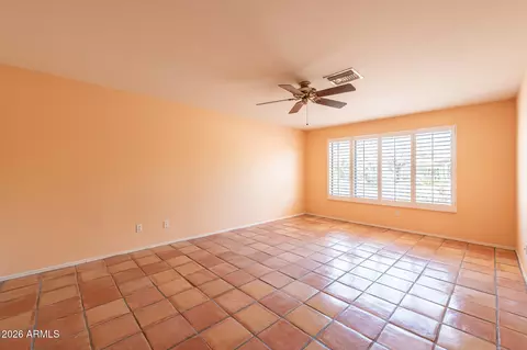 Living - 125 E Blue Eagle Ln, Phoenix, AZ 85086 photo 5 of 14