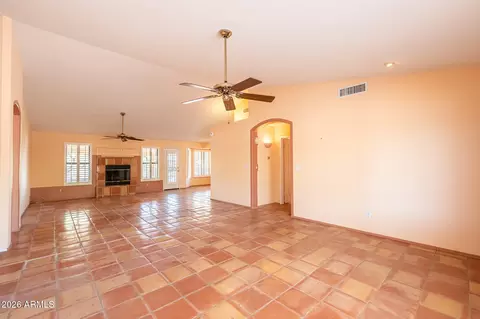Living - 125 E Blue Eagle Ln, Phoenix, AZ 85086 photo 9 of 14