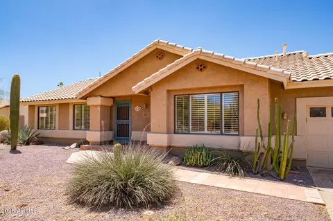 Exterior - 125 E Blue Eagle Ln, Phoenix, AZ 85086 photo 1 of 18