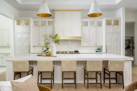 Kitchen - 4737 Exeter Blvd, Phoenix, AZ 85018 photo 4 of 8