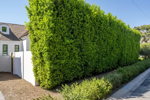 Exterior - 4737 Exeter Blvd, Phoenix, AZ 85018 photo 16 of 16