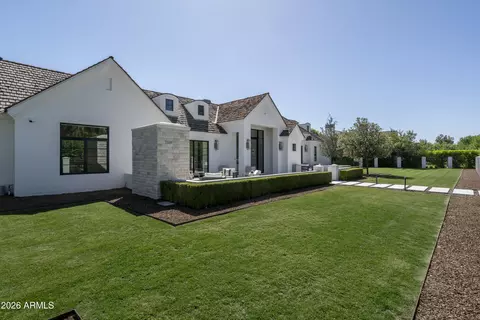 Exterior - 4737 Exeter Blvd, Phoenix, AZ 85018 photo 9 of 16