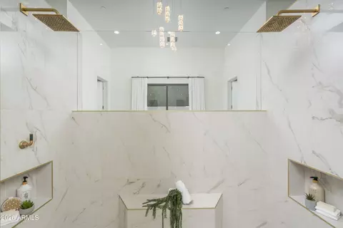 Bath - 4737 Exeter Blvd, Phoenix, AZ 85018 photo 6 of 11