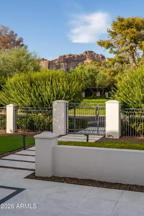 Exterior - 4737 Exeter Blvd, Phoenix, AZ 85018 photo 5 of 21