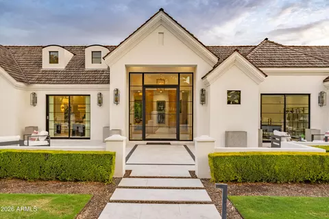 Exterior - 4737 Exeter Blvd, Phoenix, AZ 85018 photo 17 of 21