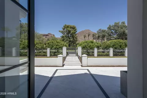 Exterior - 4737 Exeter Blvd, Phoenix, AZ 85018 photo 3 of 16