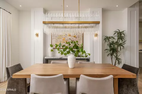 Dining - 4737 Exeter Blvd, Phoenix, AZ 85018 photo 1 of 2
