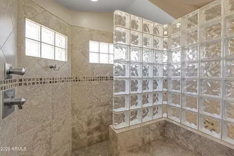 Bath - 1317 E Grandview Rd, Phoenix, AZ 85022 photo 5 of 7