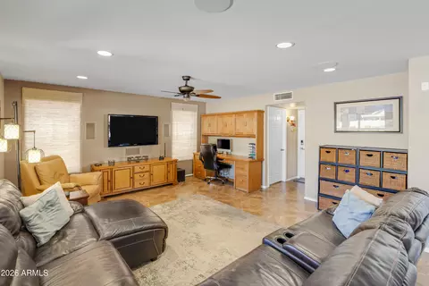 Living - 1317 E Grandview Rd, Phoenix, AZ 85022 photo 3 of 3
