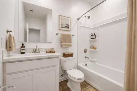 Bath - 2446 W Stradling Ave, Apache Junction, AZ 85120 photo 2 of 4