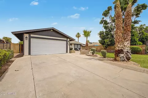 Exterior - 1066 E Carson Dr, Tempe, AZ 85282 photo 11 of 12