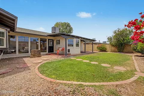 Exterior - 1066 E Carson Dr, Tempe, AZ 85282 photo 8 of 12