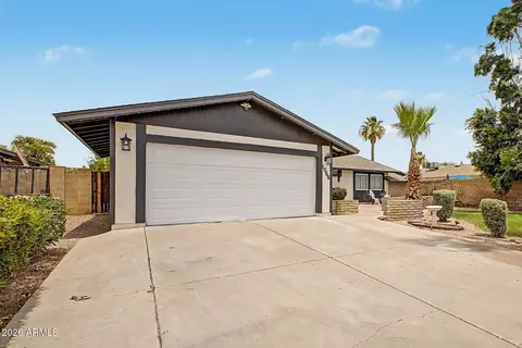 Exterior - 1066 E Carson Dr, Tempe, AZ 85282 photo 4 of 12
