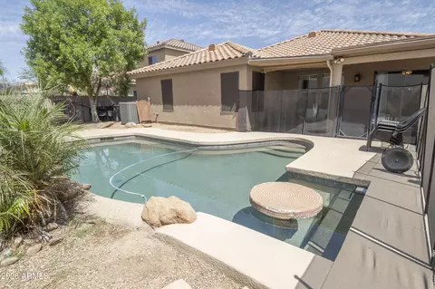 9315 W Mariposa Dr, Phoenix, AZ 85037