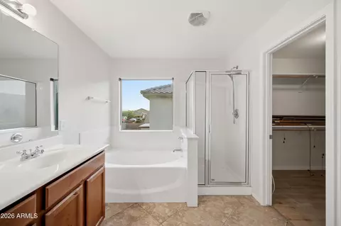 Bath - 2511 W Beverly Rd, Phoenix, AZ 85041 photo 1 of 3