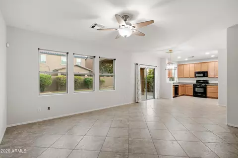 Living - 2511 W Beverly Rd, Phoenix, AZ 85041 photo 6 of 6