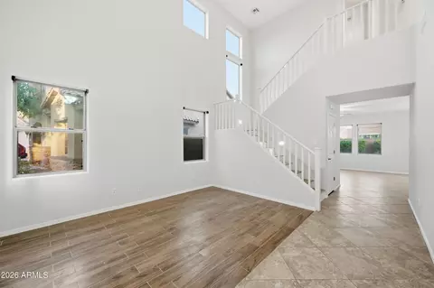 Living - 2511 W Beverly Rd, Phoenix, AZ 85041 photo 2 of 6