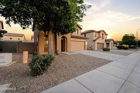 Exterior - 2511 W Beverly Rd, Phoenix, AZ 85041 photo 3 of 7