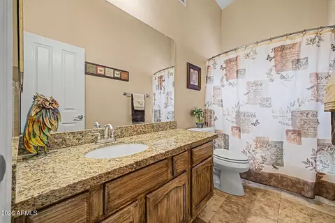 Bath - 4226 E Whitney Ln, Phoenix, AZ 85032 photo 3 of 3