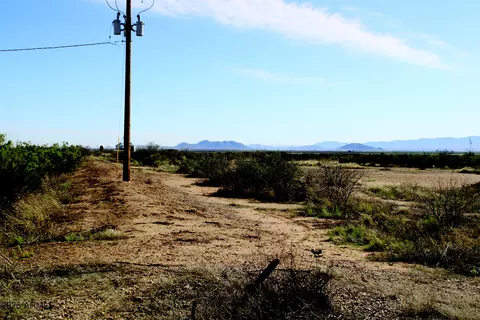 120 S Acres S Wayward Winds Rd #0, Willcox, AZ 85643 photo 17